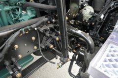 一汽解放J6PRO 13.2L LNG 530马力 6X4 一汽解放12档 AMT自动档 牵引车