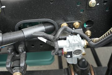 һ�����J6PRO 13.2L LNG 530���� 6X4 һ�����12�� AMT�Զ��� ǣ����ͼƬ