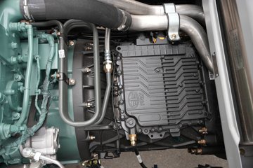 һ�����J6PRO 13.2L LNG 530���� 6X4 һ�����12�� AMT�Զ��� ǣ����ͼƬ