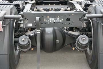 һ�����J6PRO 13.2L LNG 530���� 6X4 һ�����12�� AMT�Զ��� ǣ����ͼƬ