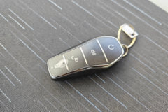 比亚迪T4 科技版 3.7米单排纯电动栏板轻卡 弗迪62.4kWh