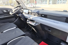 比亚迪T4 科技版 3.7米单排纯电动栏板轻卡 弗迪62.4kWh