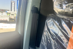 东风 睿立达V8E 2025款 2座 纯电动封闭货车 宁德时代41.86kWh