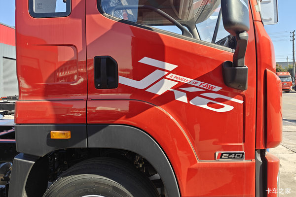 购解放JK6 享高达3万优惠