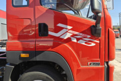 青岛解放 JK6中卡 240马力 4X2 9.78米厢式载货车