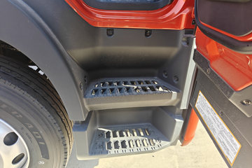 �ൺ��� JK6�п� 240���� 4X2 9.78����ʽ�ػ���ͼƬ