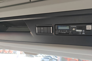 �ൺ��� JK6�п� 240���� 4X2 9.78����ʽ�ػ���ͼƬ