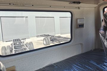 �ൺ��� JK6�п� 240���� 4X2 9.78����ʽ�ػ���ͼƬ