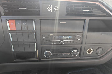 �ൺ��� JK6�п� 240���� 4X2 9.78����ʽ�ػ���ͼƬ