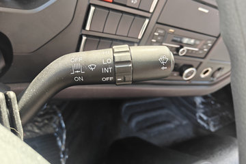 �ൺ��� JK6�п� 240���� 4X2 9.78����ʽ�ػ���ͼƬ