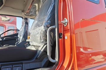 �ൺ��� JK6�п� 240���� 4X2 9.78����ʽ�ػ���ͼƬ