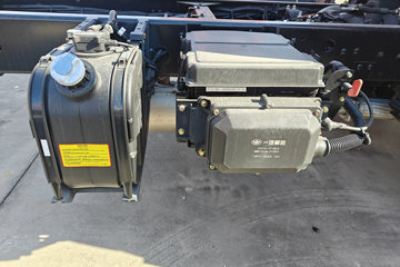 �ൺ��� JK6�п� 240���� 4X2 9.78����ʽ�ػ���ͼƬ