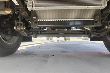 �ൺ��� JK6�п� 240���� 4X2 9.78����ʽ�ػ���ͼƬ