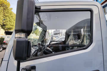 �������� ���� 4.5T 4.2�׵��Ŵ��綯�����Ῠ100.46kWhͼƬ