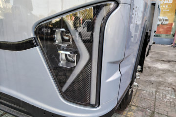 �������� ���� 4.5T 4.2�׵��Ŵ��綯�����Ῠ100.46kWhͼƬ