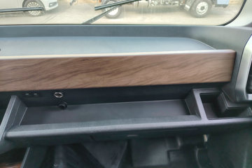 �������� ���� 4.5T 4.2�׵��Ŵ��綯�����Ῠ100.46kWhͼƬ