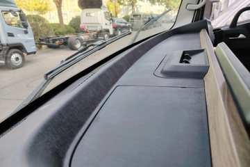 �������� ���� 4.5T 4.2�׵��Ŵ��綯�����Ῠ100.46kWhͼƬ