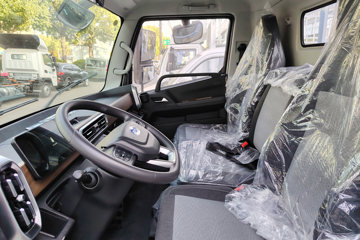 �������� ���� 4.5T 4.2�׵��Ŵ��綯�����Ῠ100.46kWhͼƬ