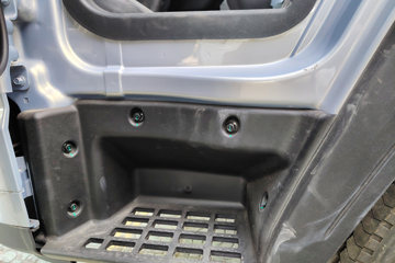 �������� ���� 4.5T 4.2�׵��Ŵ��綯�����Ῠ100.46kWhͼƬ