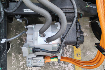 �������� ���� 4.5T 4.2�׵��Ŵ��綯�����Ῠ100.46kWhͼƬ