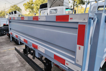 �������� ���� 4.5T 4.2�׵��Ŵ��綯�����Ῠ100.46kWhͼƬ