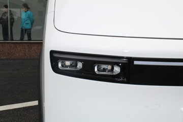 风景i9&nbsp;电动封闭厢货外观图片