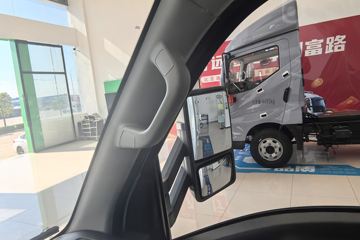 ���ǵ�T4 �Ƽ��� 3.7�׵��Ŵ��綯��ʽ�Ῠ ����62.36kWhͼƬ