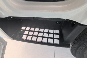 ���ǵ�T4 �Ƽ��� 3.7�׵��Ŵ��綯��ʽ�Ῠ ����62.36kWhͼƬ