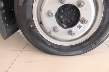 ���ǵ�T4 �Ƽ��� 3.7�׵��Ŵ��綯��ʽ�Ῠ ����62.36kWhͼƬ