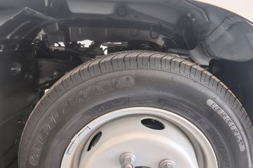 ���ǵ�T4 �Ƽ��� 3.7�׵��Ŵ��綯��ʽ�Ῠ ����62.36kWhͼƬ