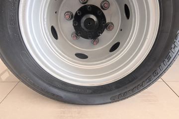 ���ǵ�T4 �Ƽ��� 3.7�׵��Ŵ��綯��ʽ�Ῠ ����62.36kWhͼƬ