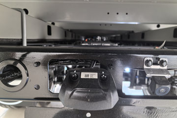 ���ǵ�T4 �Ƽ��� 3.7�׵��Ŵ��綯��ʽ�Ῠ ����62.36kWhͼƬ