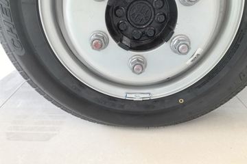 ���ǵ�T4 �Ƽ��� 3.7�׵��Ŵ��綯��ʽ�Ῠ ����62.36kWhͼƬ