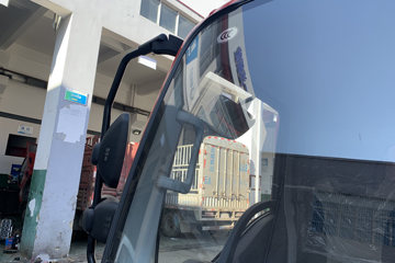 ��� ��VR 130���� 3.7�׵��Ų�դʽ�Ῠ(����)ͼƬ