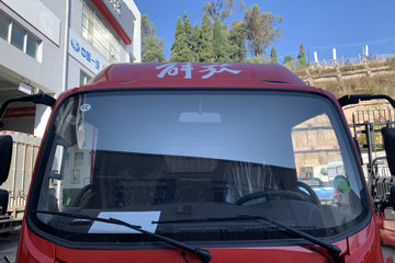 ��� ��VR 130���� 3.7�׵��Ų�դʽ�Ῠ(����)ͼƬ