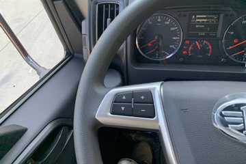��� ��VR 130���� 3.7�׵��Ų�դʽ�Ῠ(����)ͼƬ