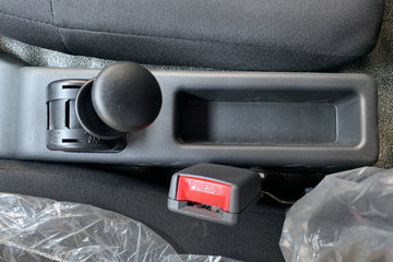 ��� ��VR 130���� 3.7�׵��Ų�դʽ�Ῠ(����)ͼƬ