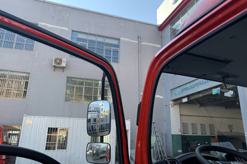 ��� ��VR 130���� 3.7�׵��Ų�դʽ�Ῠ(����)ͼƬ
