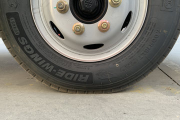 ��� ��VR 130���� 3.7�׵��Ų�դʽ�Ῠ(����)ͼƬ