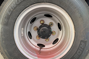 ��� ��VR 130���� 3.7�׵��Ų�դʽ�Ῠ(����)ͼƬ