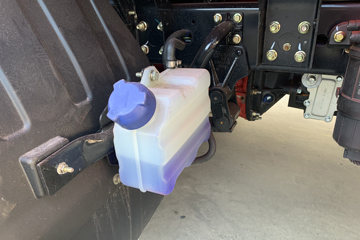 ��� ��VR 130���� 3.7�׵��Ų�դʽ�Ῠ(����)ͼƬ