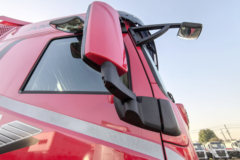 东风商用车 天龙旗舰KX 嵘耀版 580马力 6X4 LNG自动档牵引车(液缓)(速比3.64) 东风商用车 天龙旗舰KX 嵘耀版 580马力 6X4 LNG自动档牵引车(液缓)(速比3.64)