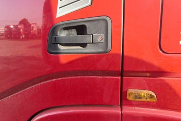 �������ó� �����콢KX ��ҫ�� 580���� 6X4 LNG�Զ���ǣ����(Һ��)(�ٱ�3.64)ͼƬ