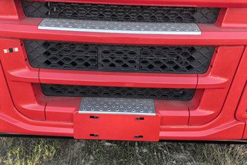 �������ó� �����콢KX ��ҫ�� 580���� 6X4 LNG�Զ���ǣ����(Һ��)(�ٱ�3.64)ͼƬ