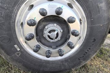 �������ó� �����콢KX ��ҫ�� 580���� 6X4 LNG�Զ���ǣ����(Һ��)(�ٱ�3.64)ͼƬ