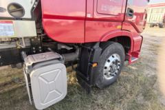 东风商用车 天龙旗舰KX 嵘耀版 580马力 6X4 LNG自动档牵引车(液缓)(速比3.64) 东风商用车 天龙旗舰KX 嵘耀版 580马力 6X4 LNG自动档牵引车(液缓)(速比3.64)