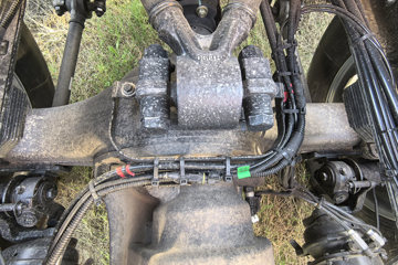 �������ó� �����콢KX ��ҫ�� 580���� 6X4 LNG�Զ���ǣ����(Һ��)(�ٱ�3.64)ͼƬ