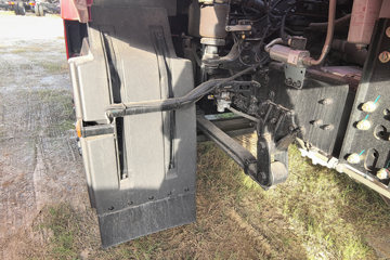 �������ó� �����콢KX ��ҫ�� 580���� 6X4 LNG�Զ���ǣ����(Һ��)(�ٱ�3.64)ͼƬ