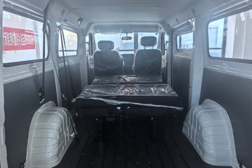 ��������U7 2025�� ������ 6�����綯��� ���׿�50.23kWhͼƬ