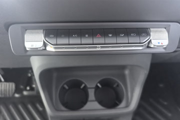 ��������U7 2025�� ������ 6�����綯��� ���׿�50.23kWhͼƬ